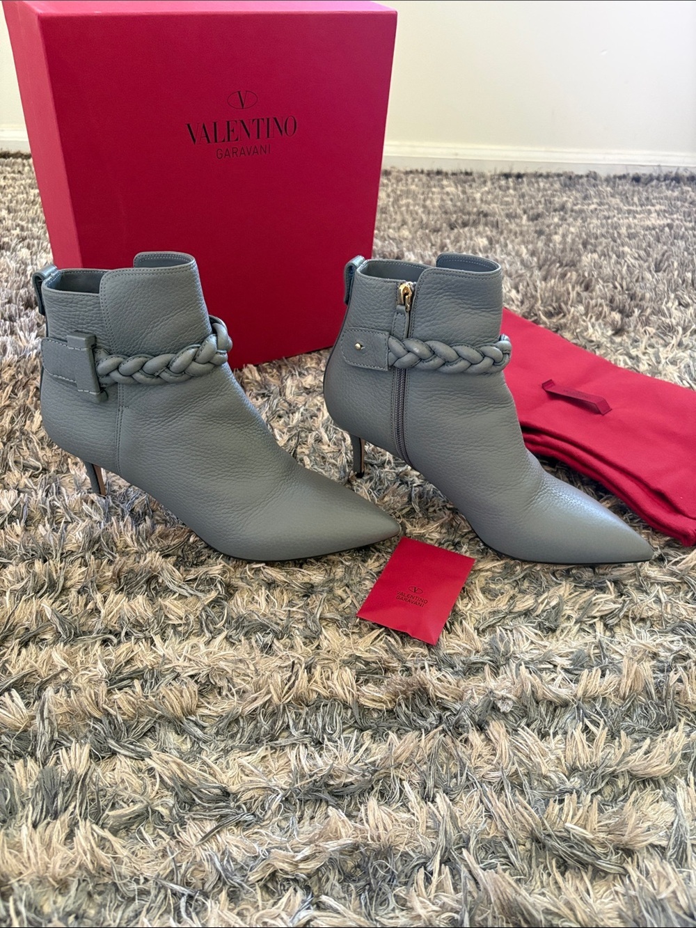 Valentino Garavani Gray Braided Leather Boots Size 39 Box Dustbag Heels 2.5”